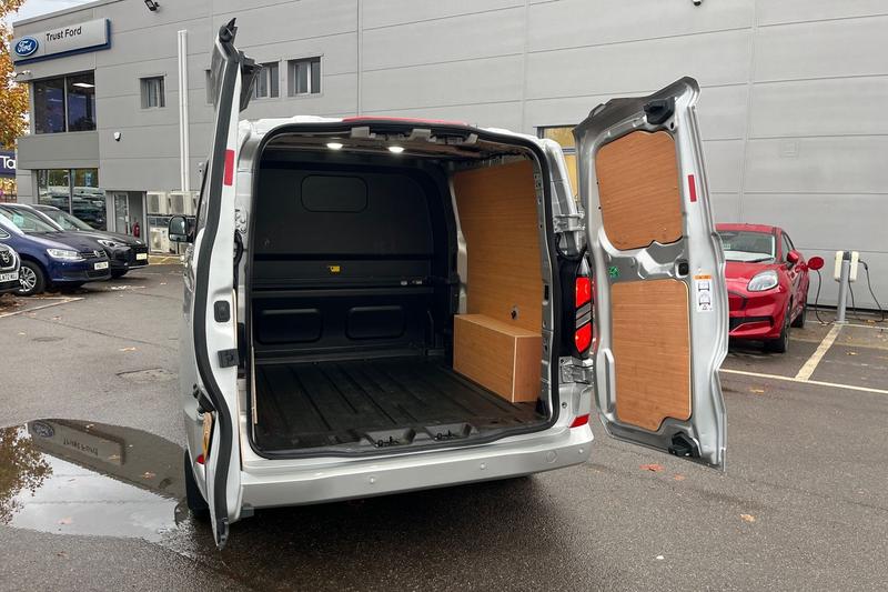 Used Ford Transit Custom 2025 for sale - 76539457: Photo 9