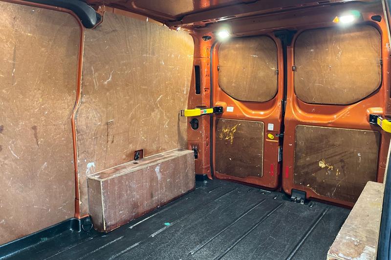 Used Ford Transit Custom 2020 for sale - 76908590: Photo 5