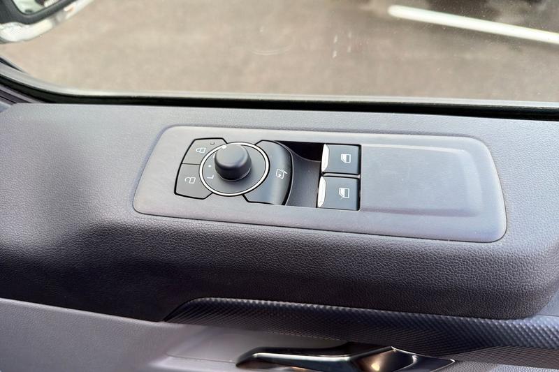 Used Ford Transit Custom 2025 for sale - 77301059: Photo 25