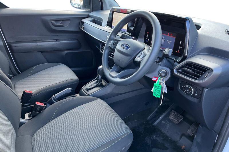 Used Ford Transit Courier 2024 for sale - 76931405: Photo 15