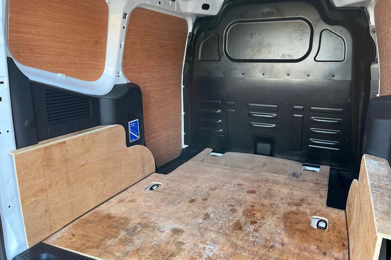 Used Ford Transit Courier 2024 for sale - 76931405: Photo 5