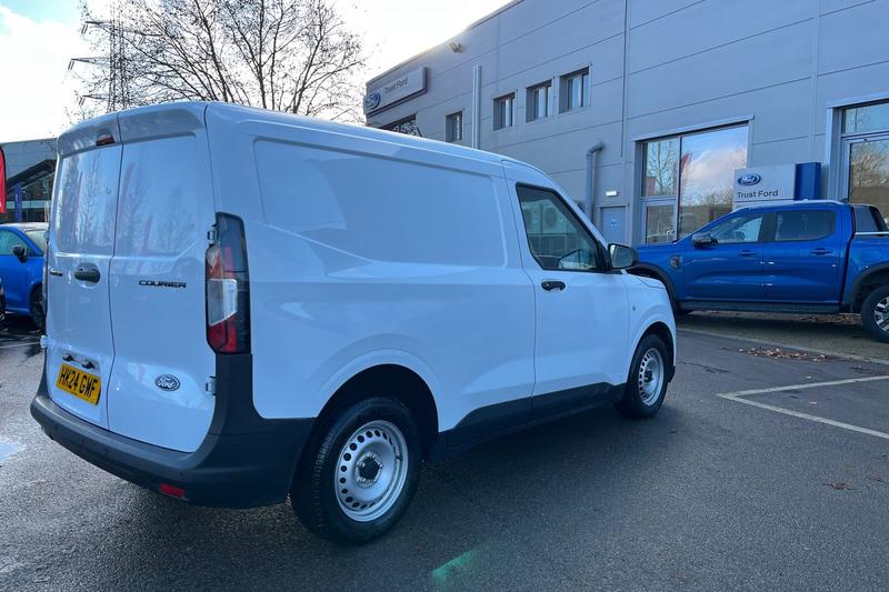 Used Ford Transit Courier 2024 for sale - 76931405: Photo 8