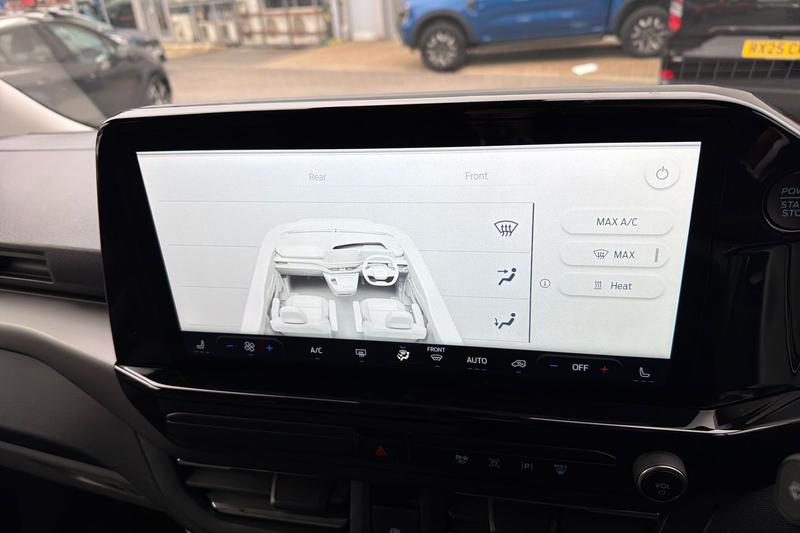 Used Ford Tourneo Custom 2024 for sale - 76296794: Photo 27