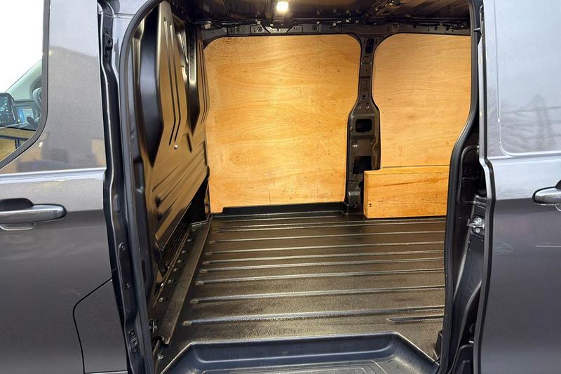 Used Ford Transit Custom 2024 for sale - 77204922: Photo 11