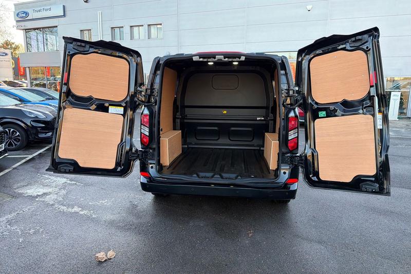 Used Ford Transit Custom 2024 for sale - 77093839: Photo 9