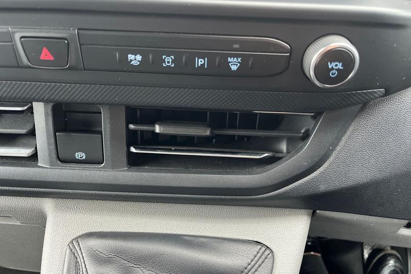 Used Ford Transit Custom 2024 for sale - 77025886: Photo 16