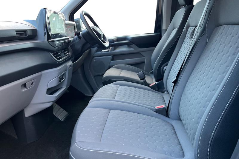 Used Ford Transit Custom 2025 for sale - 76953805: Photo 4