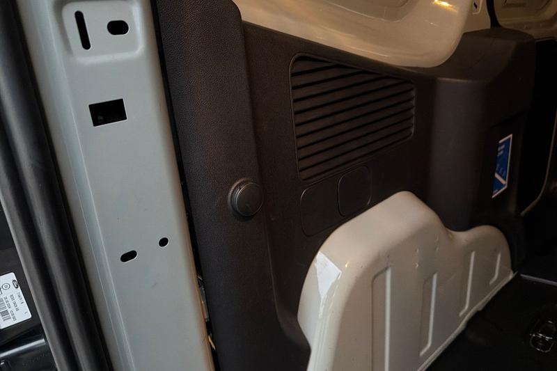 Used Ford Transit Courier 2024 for sale - 77071471: Photo 15