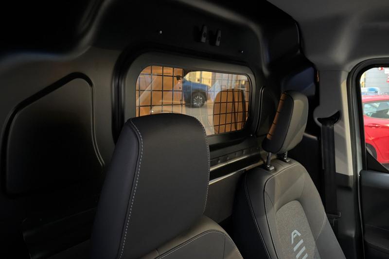 Used Ford Transit Courier 2024 for sale - 77071471: Photo 24