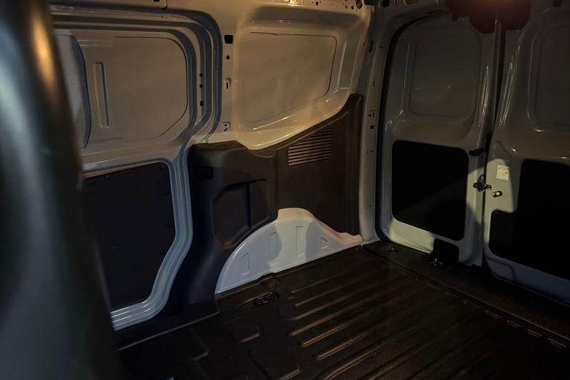 Used Ford Transit Courier 2024 for sale - 77071471: Photo 5