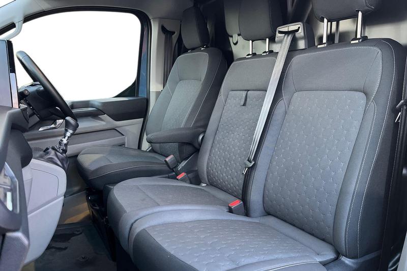 Used Ford Transit Custom 2025 for sale - 76835640: Photo 11