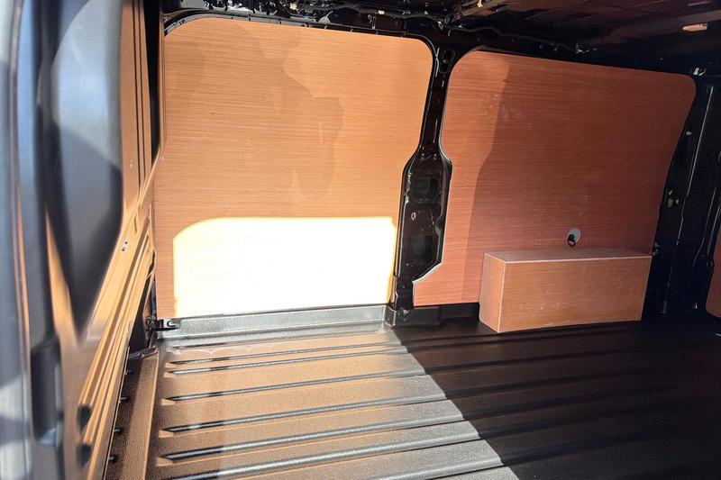 Used Ford Transit Custom 2025 for sale - 76355564: Photo 11