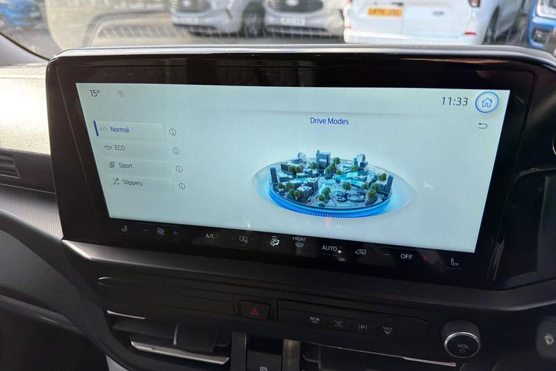 Used Ford Transit Custom 2025 for sale - 76355564: Photo 32