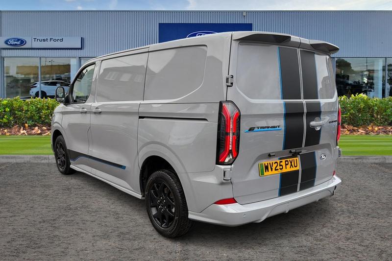 Used Ford Transit Custom 2025 for sale - 77339944: Photo 2