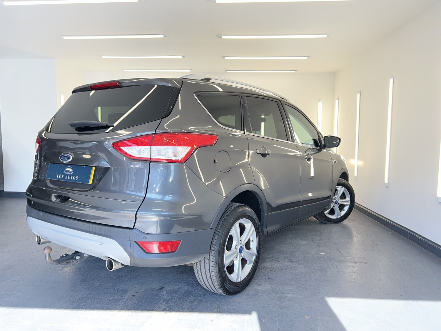 Used Ford Kuga 2015 for sale - 77954049: Photo 10