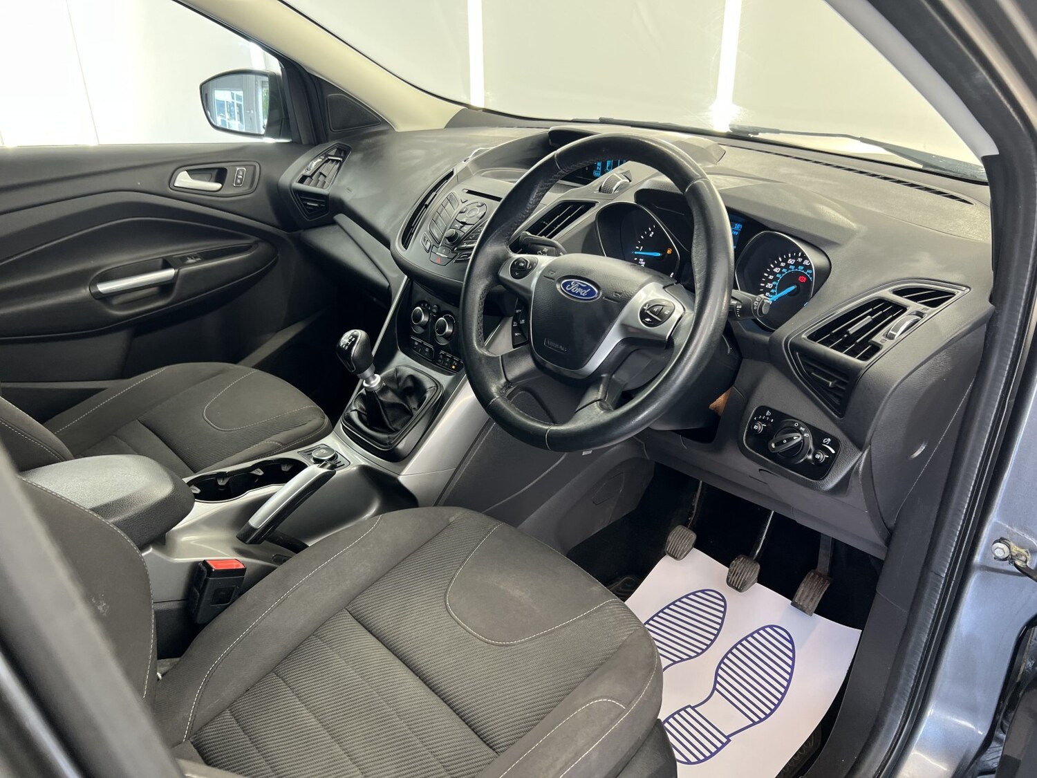 Used Ford Kuga 2015 for sale - 77954049: Photo 16