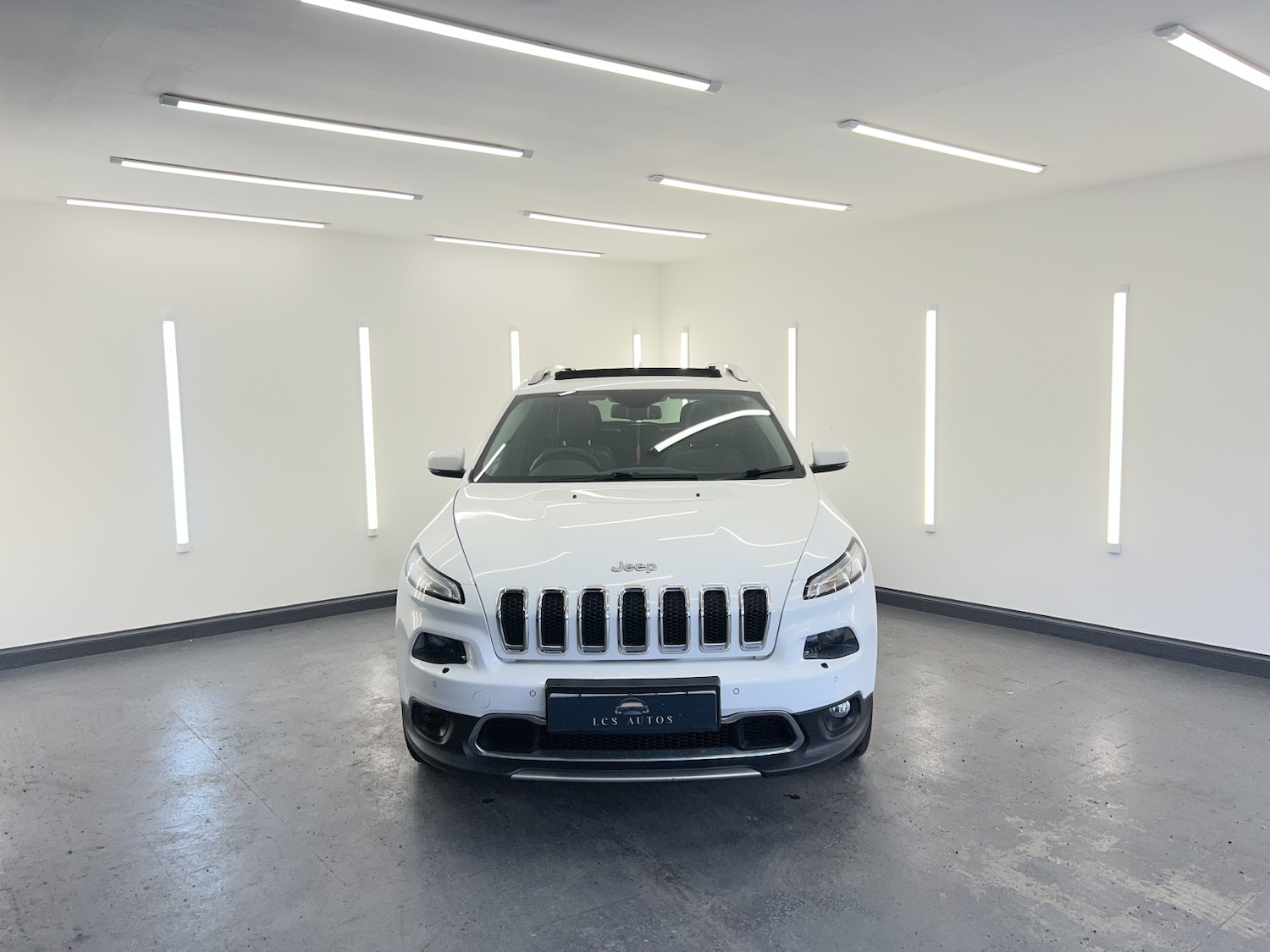 Used Jeep Cherokee 2016 for sale - 78018289: Photo 3
