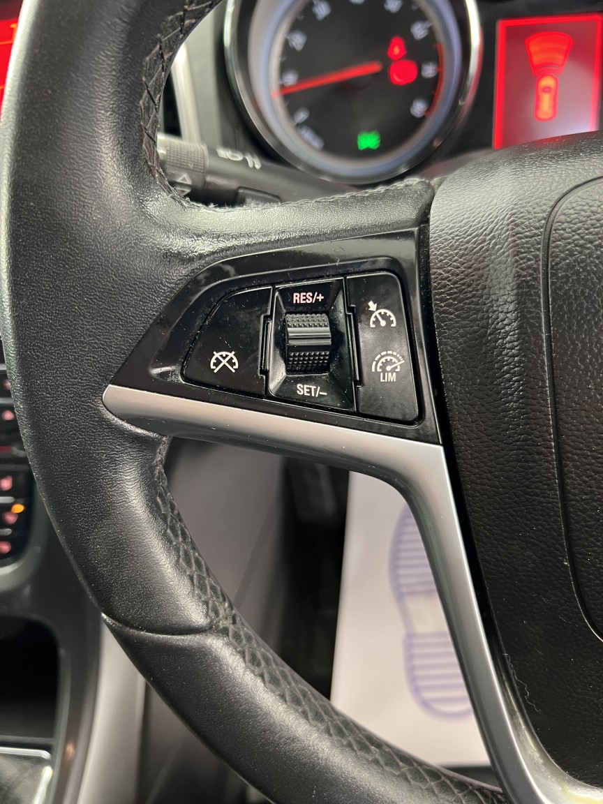 Used Vauxhall Astra 2014 for sale - 77438351: Photo 20