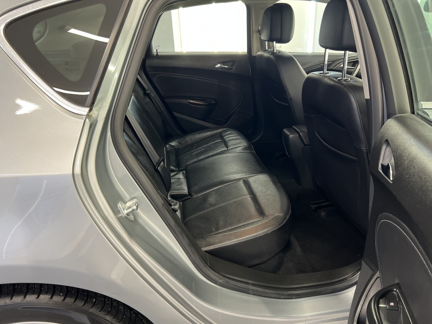 Used Vauxhall Astra 2014 for sale - 77438351: Photo 23