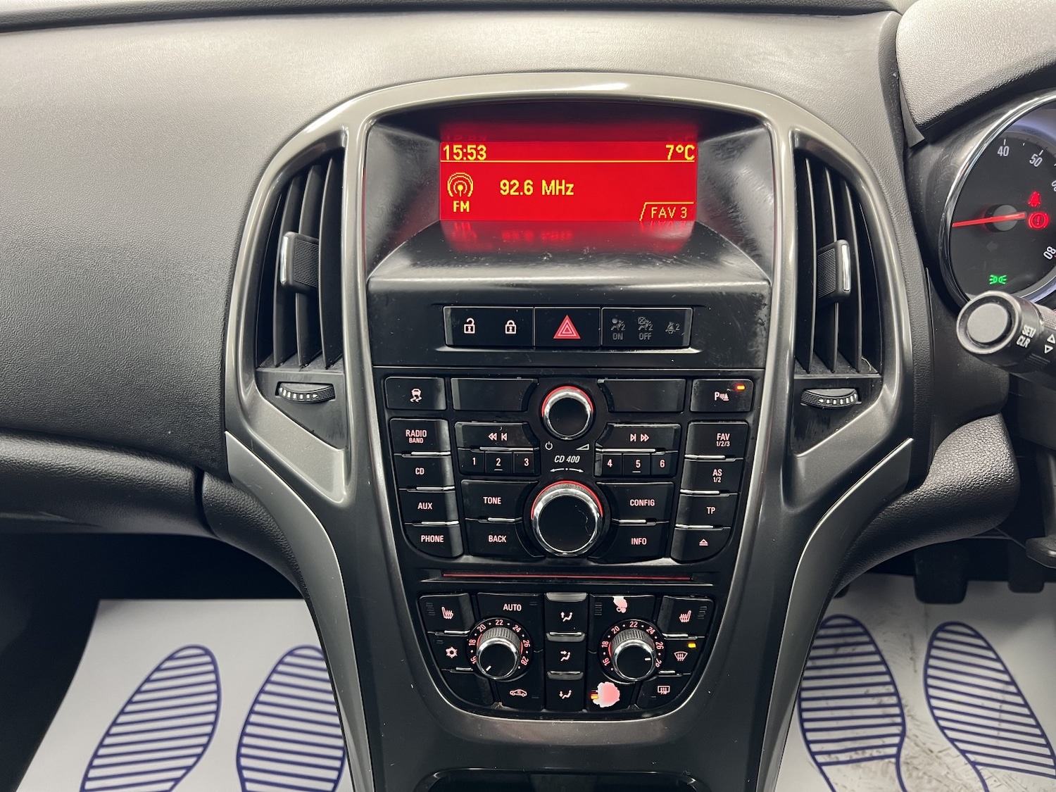 Used Vauxhall Astra 2014 for sale - 77438351: Photo 36