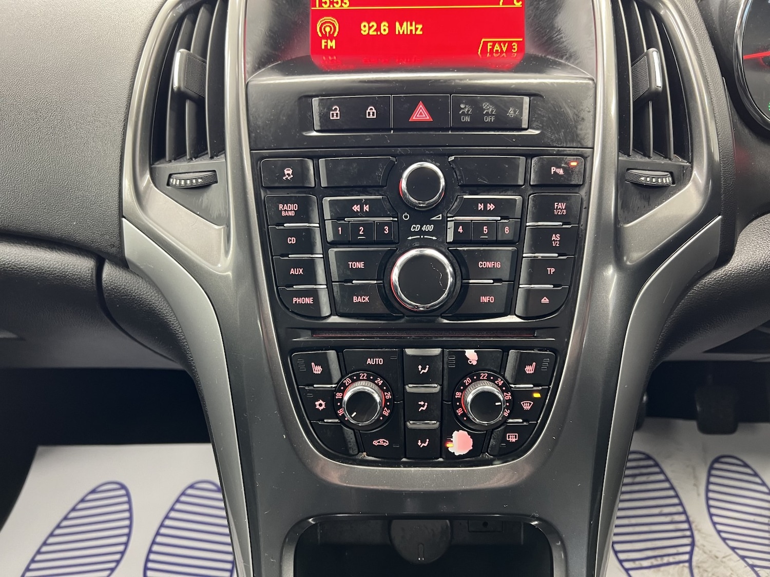 Used Vauxhall Astra 2014 for sale - 77438351: Photo 41