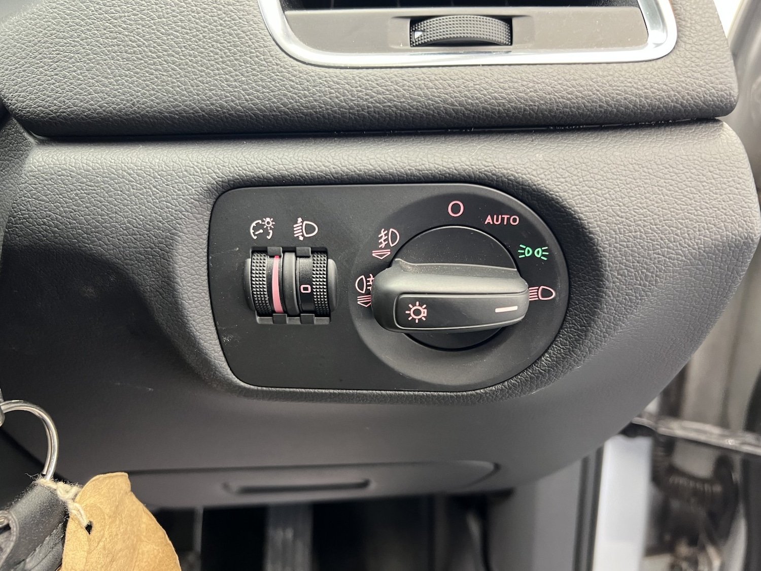 Used Audi Q3 2014 for sale - 77438462: Photo 21