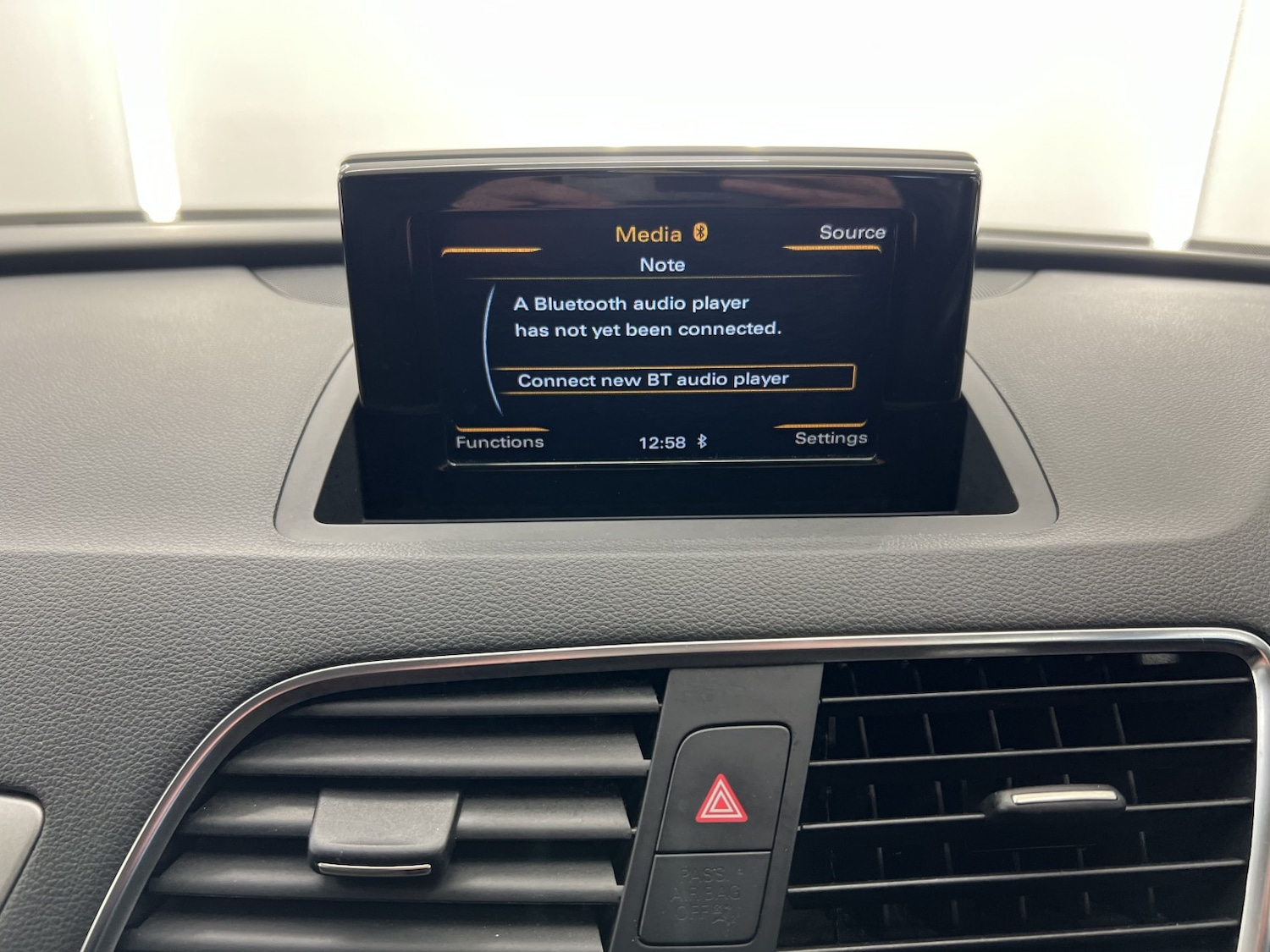 Used Audi Q3 2014 for sale - 77438462: Photo 38