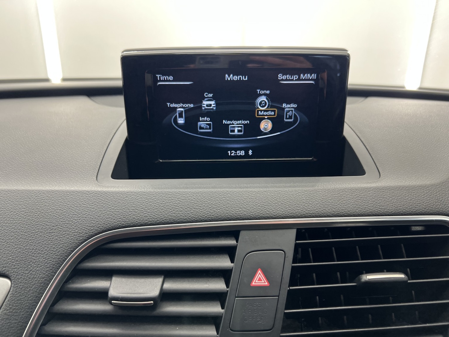 Used Audi Q3 2014 for sale - 77438462: Photo 41