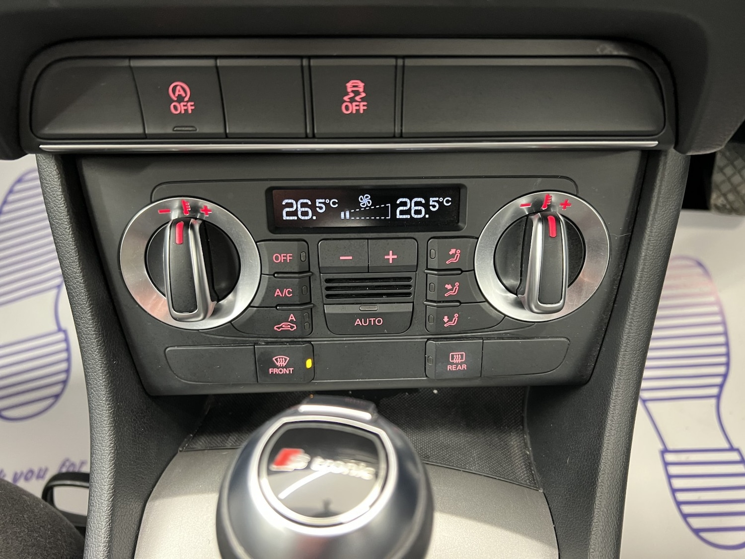 Used Audi Q3 2014 for sale - 77438462: Photo 43