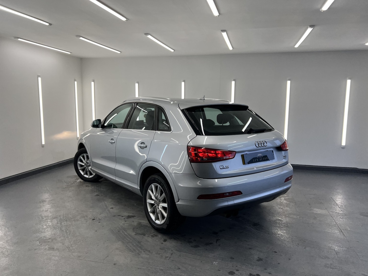 Used Audi Q3 2014 for sale - 77438462: Photo 9