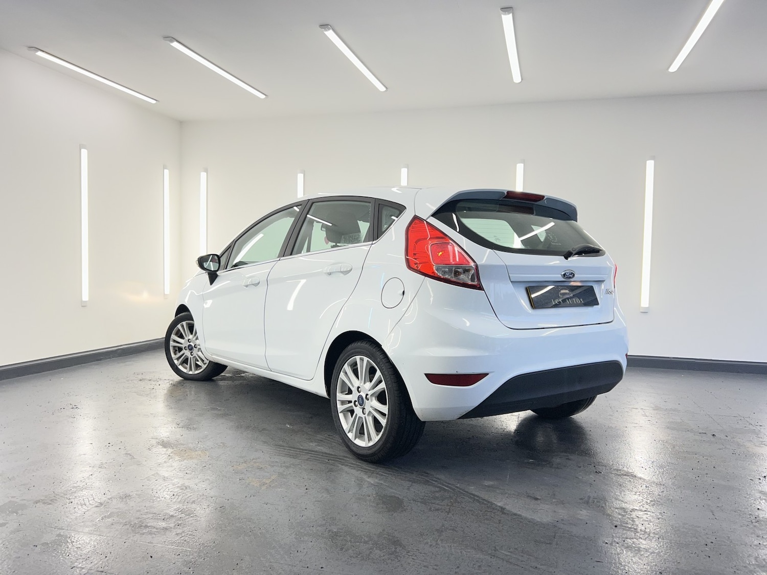 Used Ford Fiesta 2015 for sale - 77694195: Photo 10