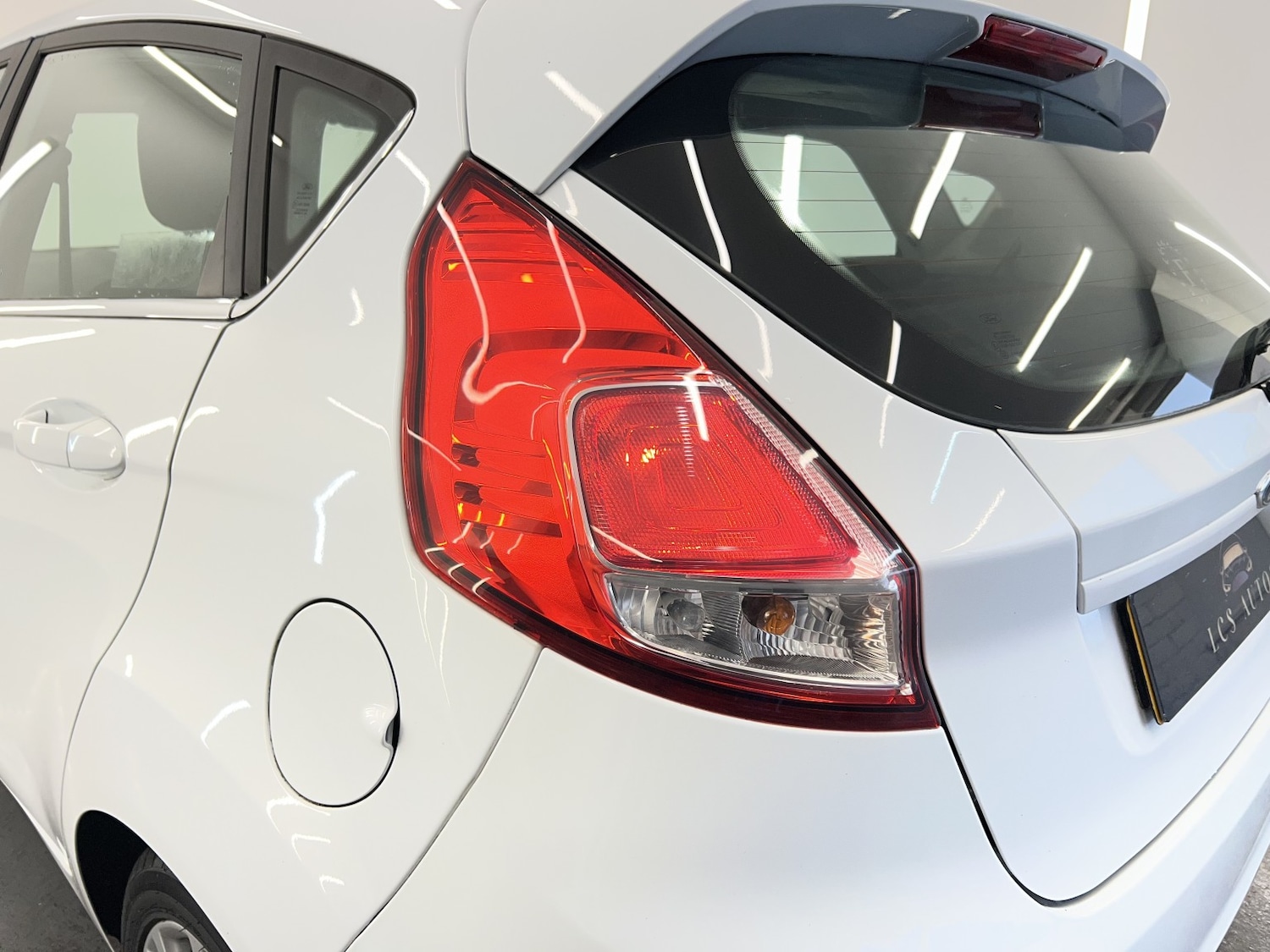 Used Ford Fiesta 2015 for sale - 77694195: Photo 11