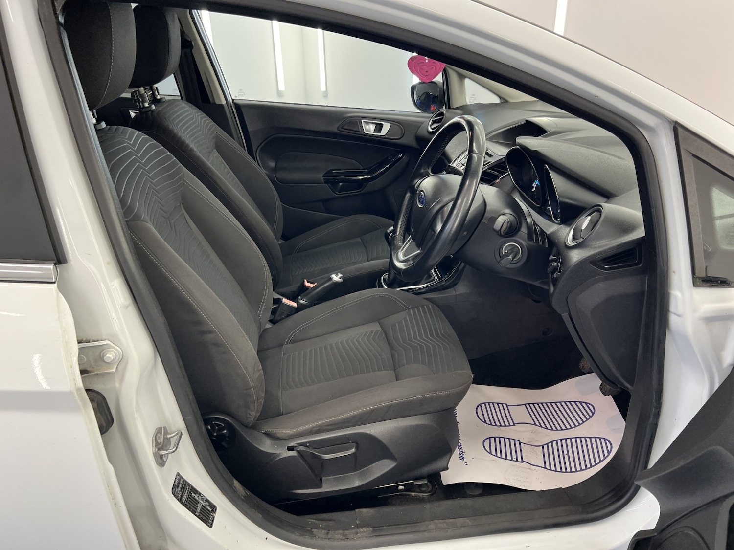 Used Ford Fiesta 2015 for sale - 77694195: Photo 17