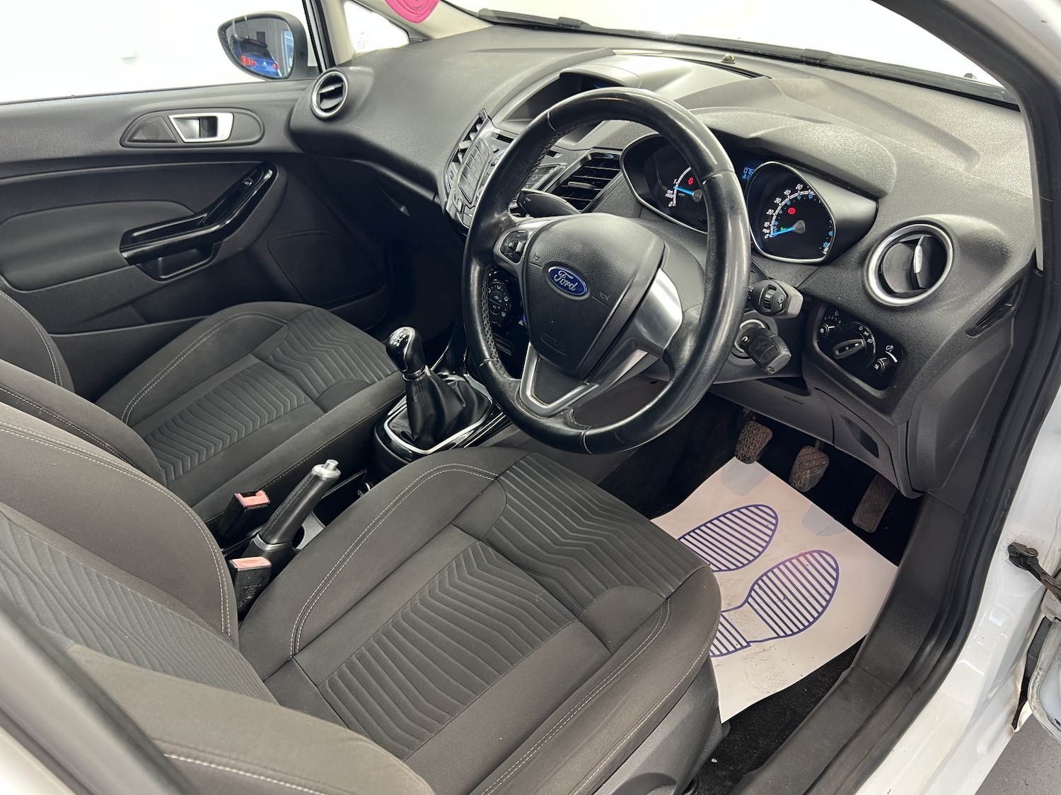 Used Ford Fiesta 2015 for sale - 77694195: Photo 18