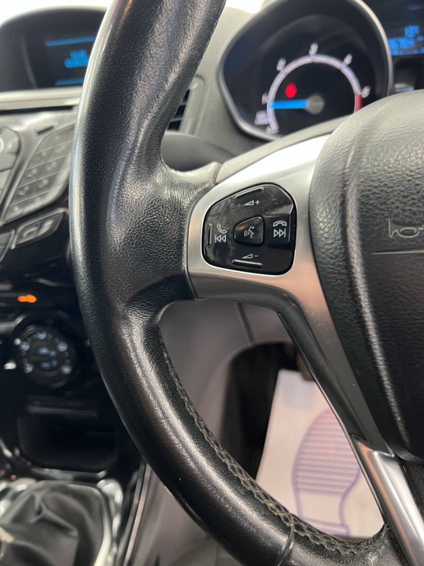 Used Ford Fiesta 2015 for sale - 77694195: Photo 21