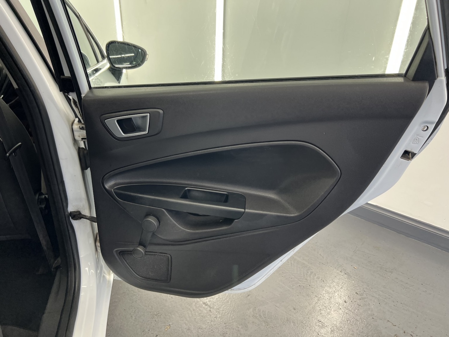 Used Ford Fiesta 2015 for sale - 77694195: Photo 24