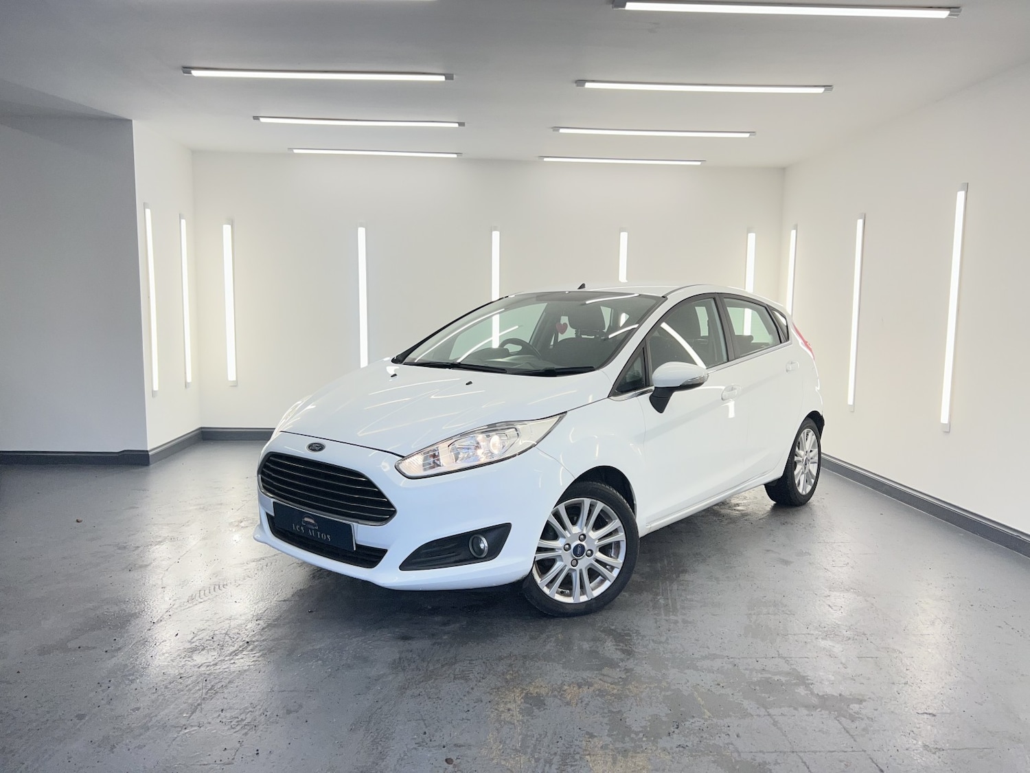 Used Ford Fiesta 2015 for sale - 77694195: Photo 4