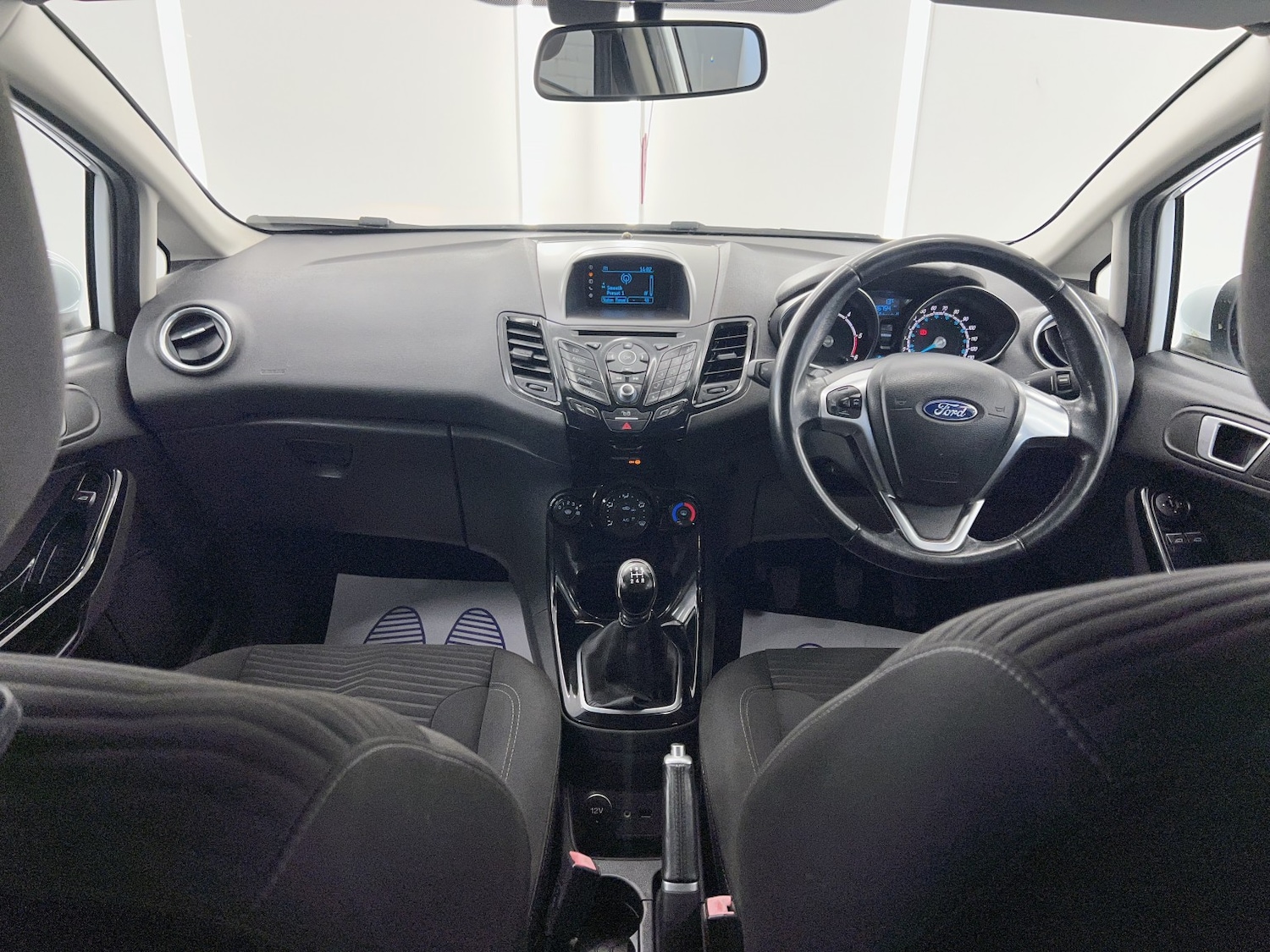 Used Ford Fiesta 2015 for sale - 77694195: Photo 43