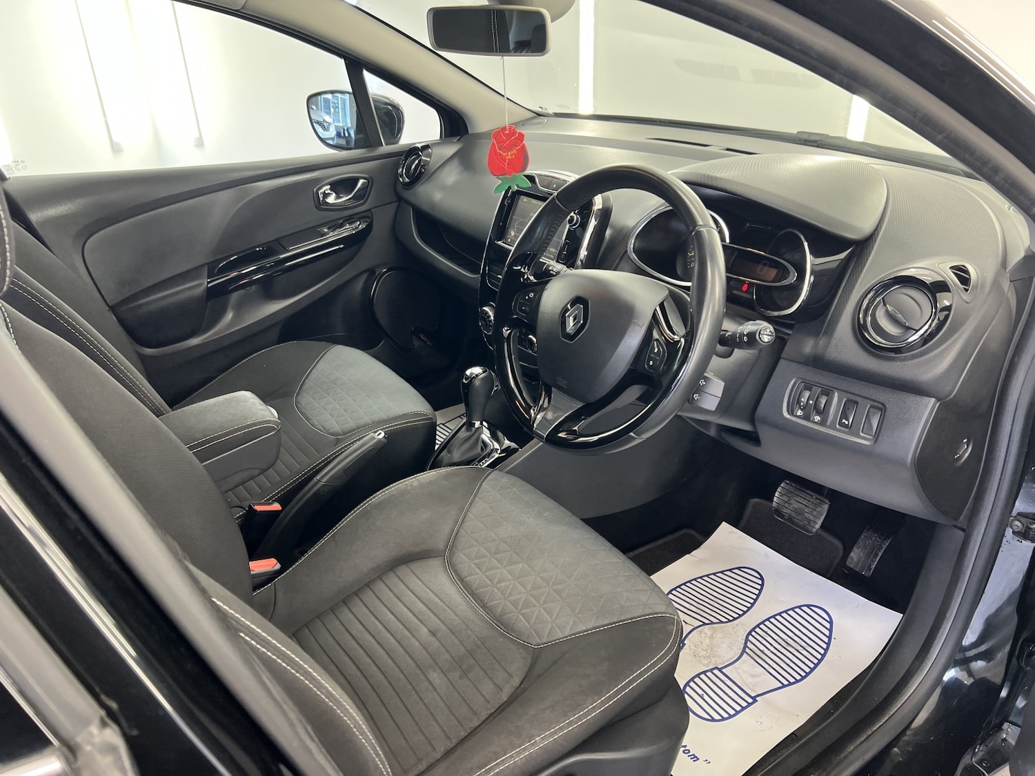 Used Renault Clio 2014 for sale - 78057061: Photo 18