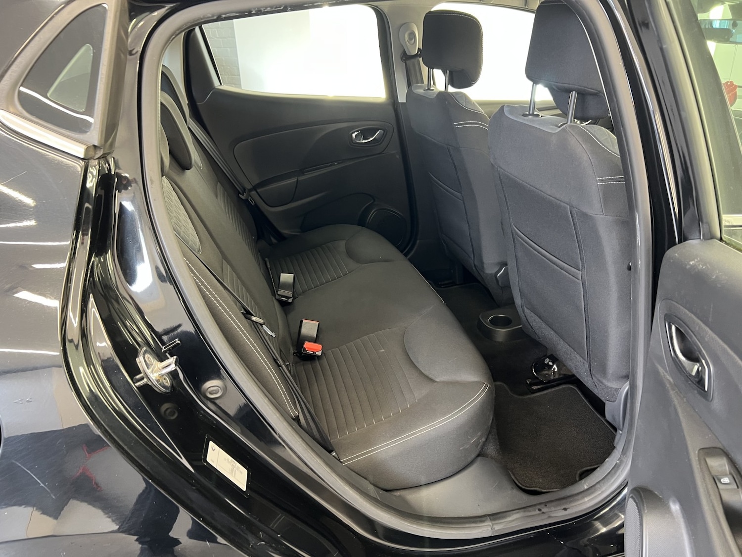 Used Renault Clio 2014 for sale - 78057061: Photo 24