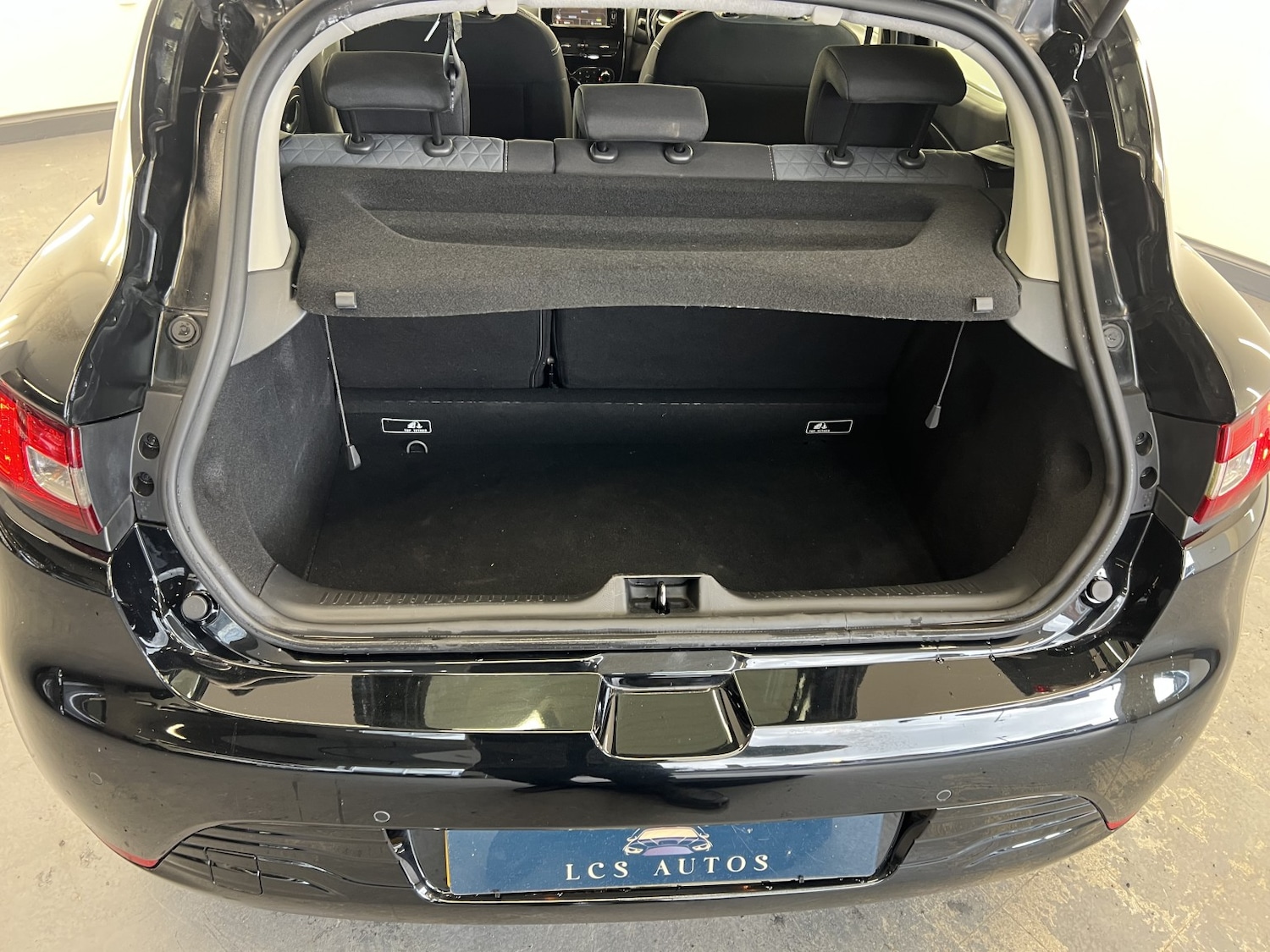 Used Renault Clio 2014 for sale - 78057061: Photo 27