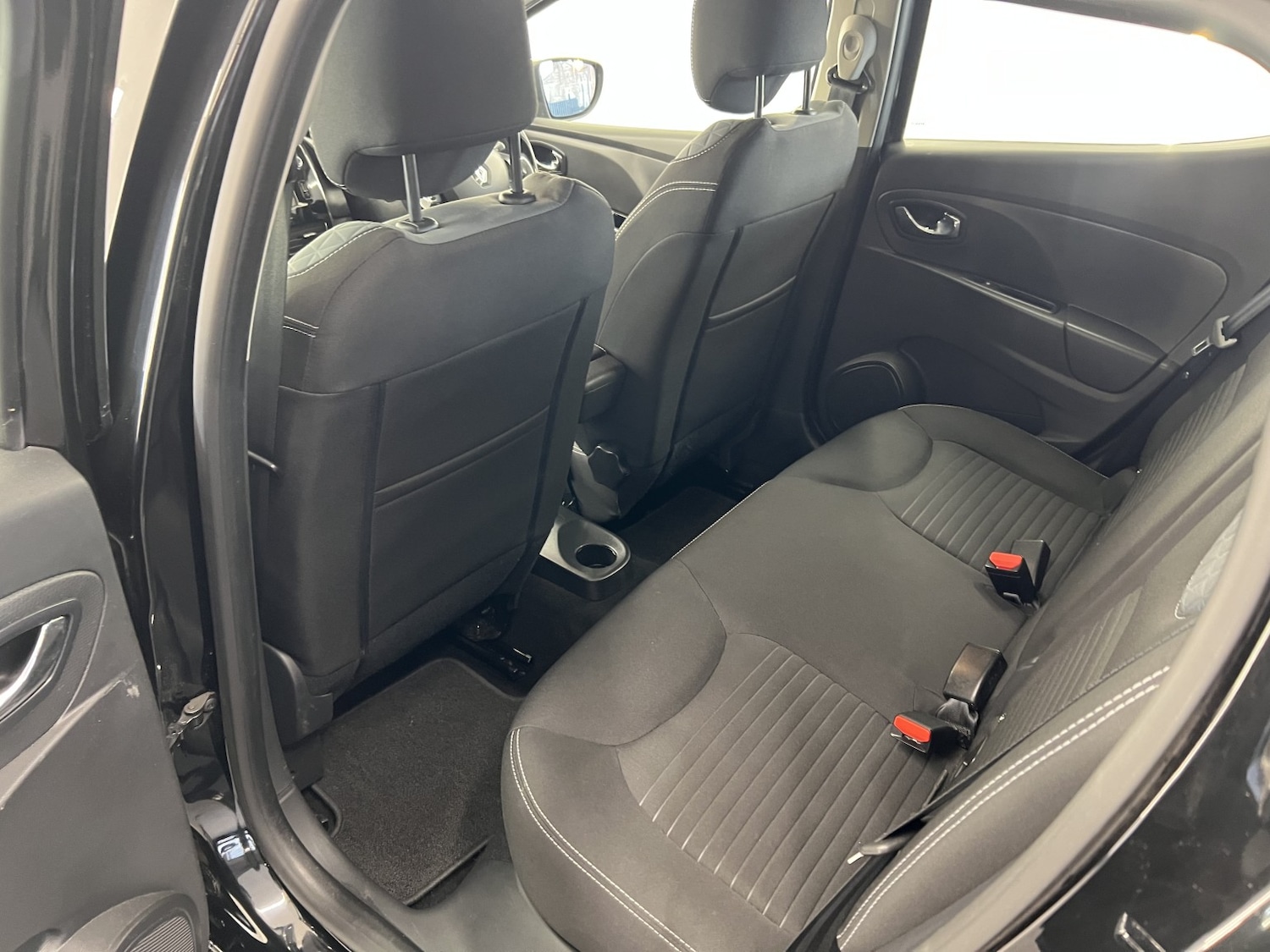 Used Renault Clio 2014 for sale - 78057061: Photo 31