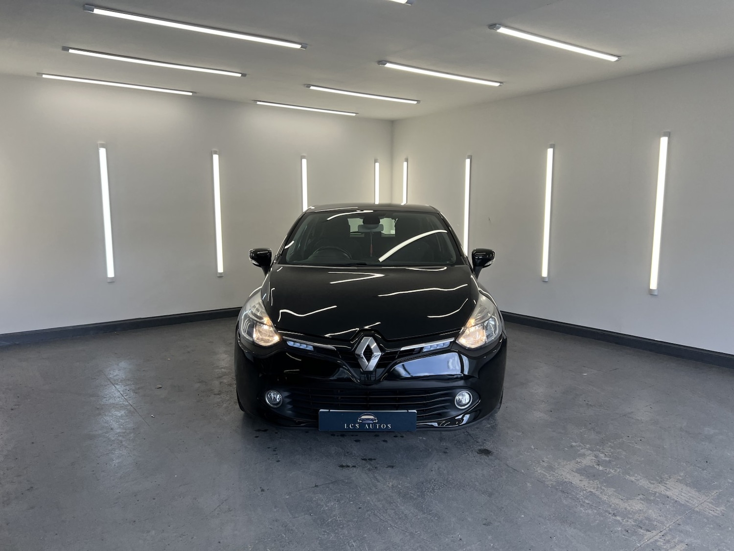 Used Renault Clio 2014 for sale - 78057061: Photo 4