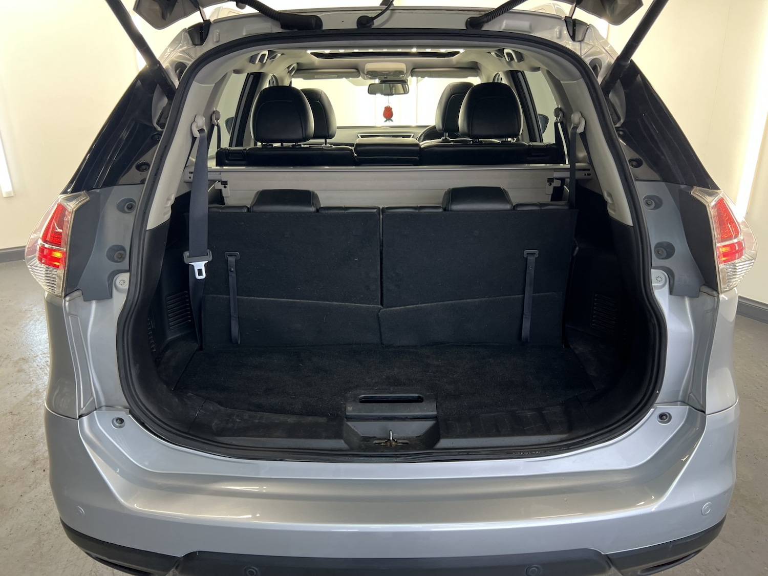 Used Nissan X-Trail 2016 for sale - 77997216: Photo 29