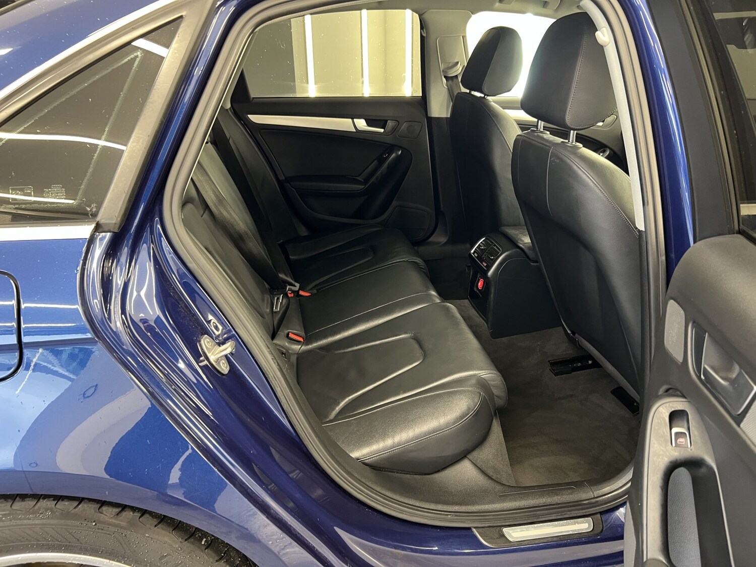 Used Audi A4 2015 for sale - 77535938: Photo 22