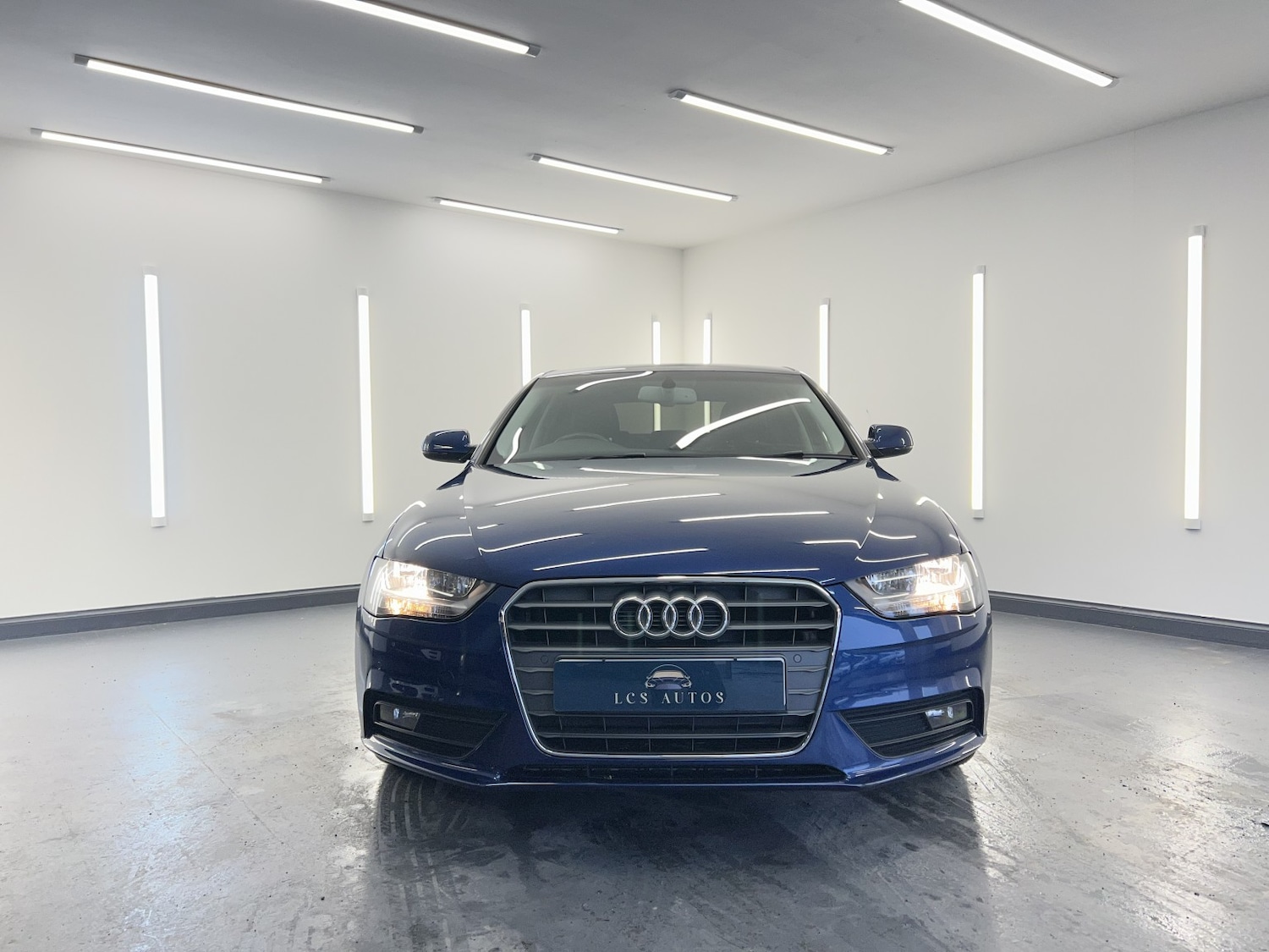 Used Audi A4 2015 for sale - 77535938: Photo 4