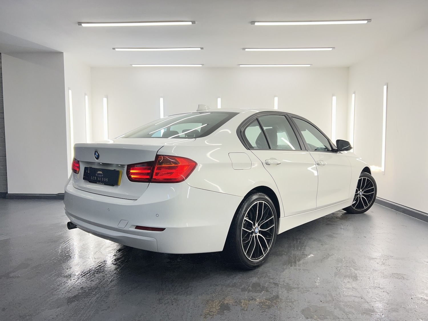 Used BMW 3 Series 2013 for sale - 77438273: Photo 12