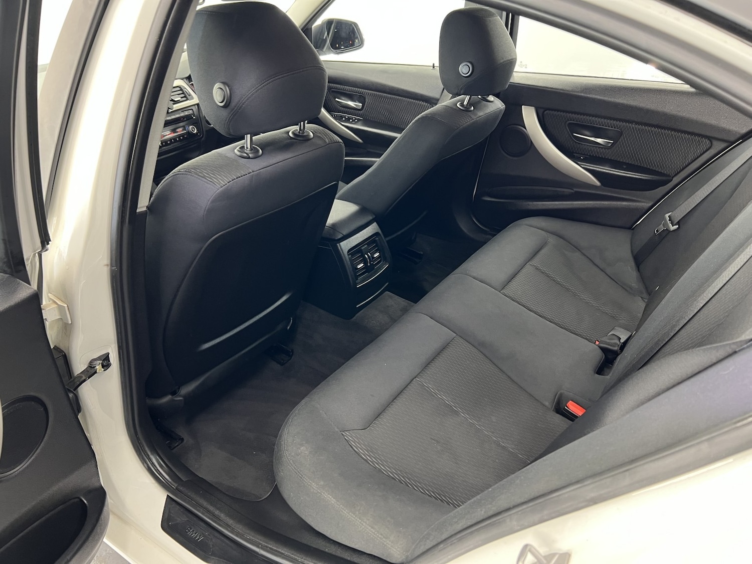 Used BMW 3 Series 2013 for sale - 77438273: Photo 28