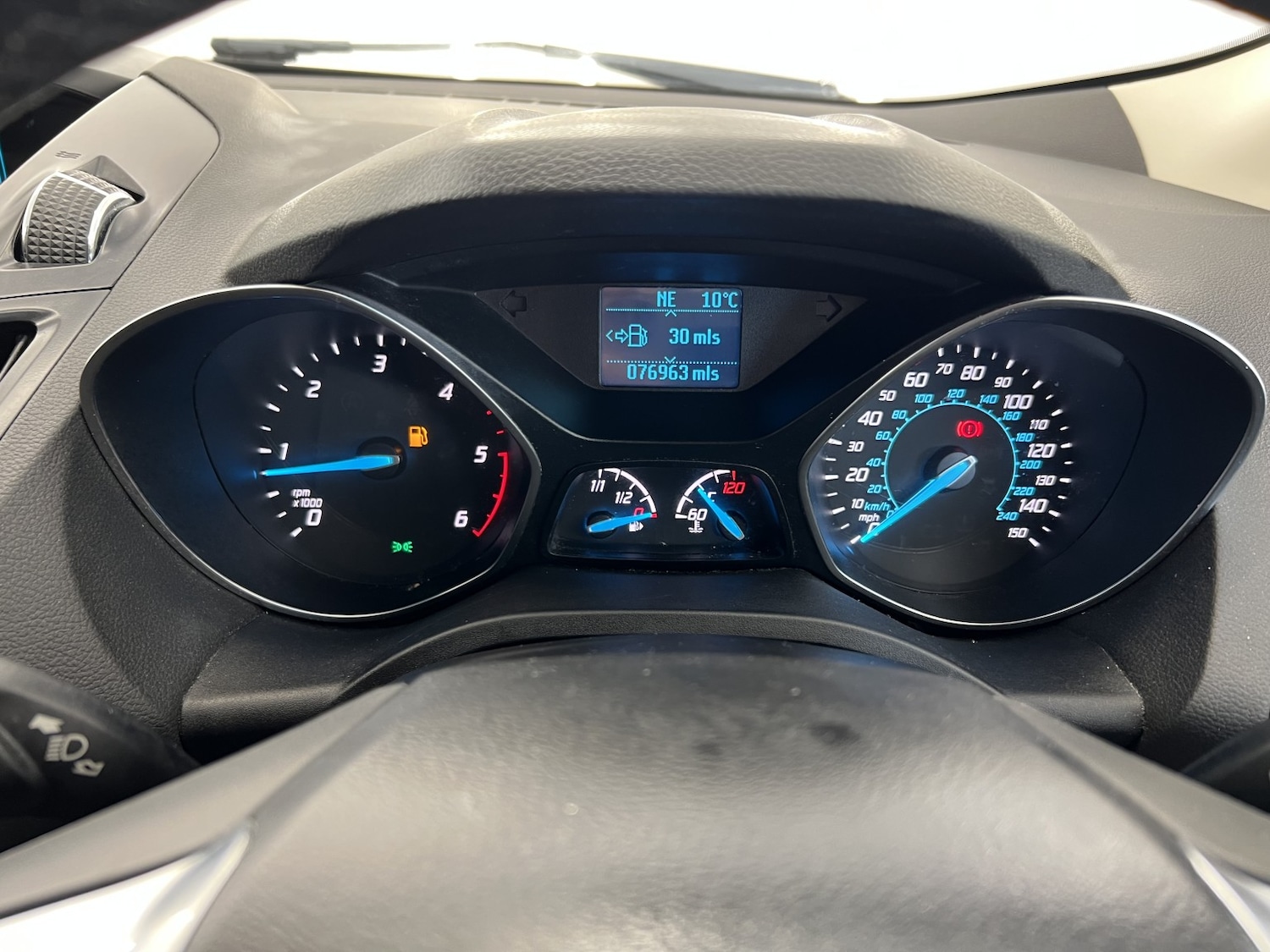 Used Ford Kuga 2015 for sale - 78070552: Photo 37