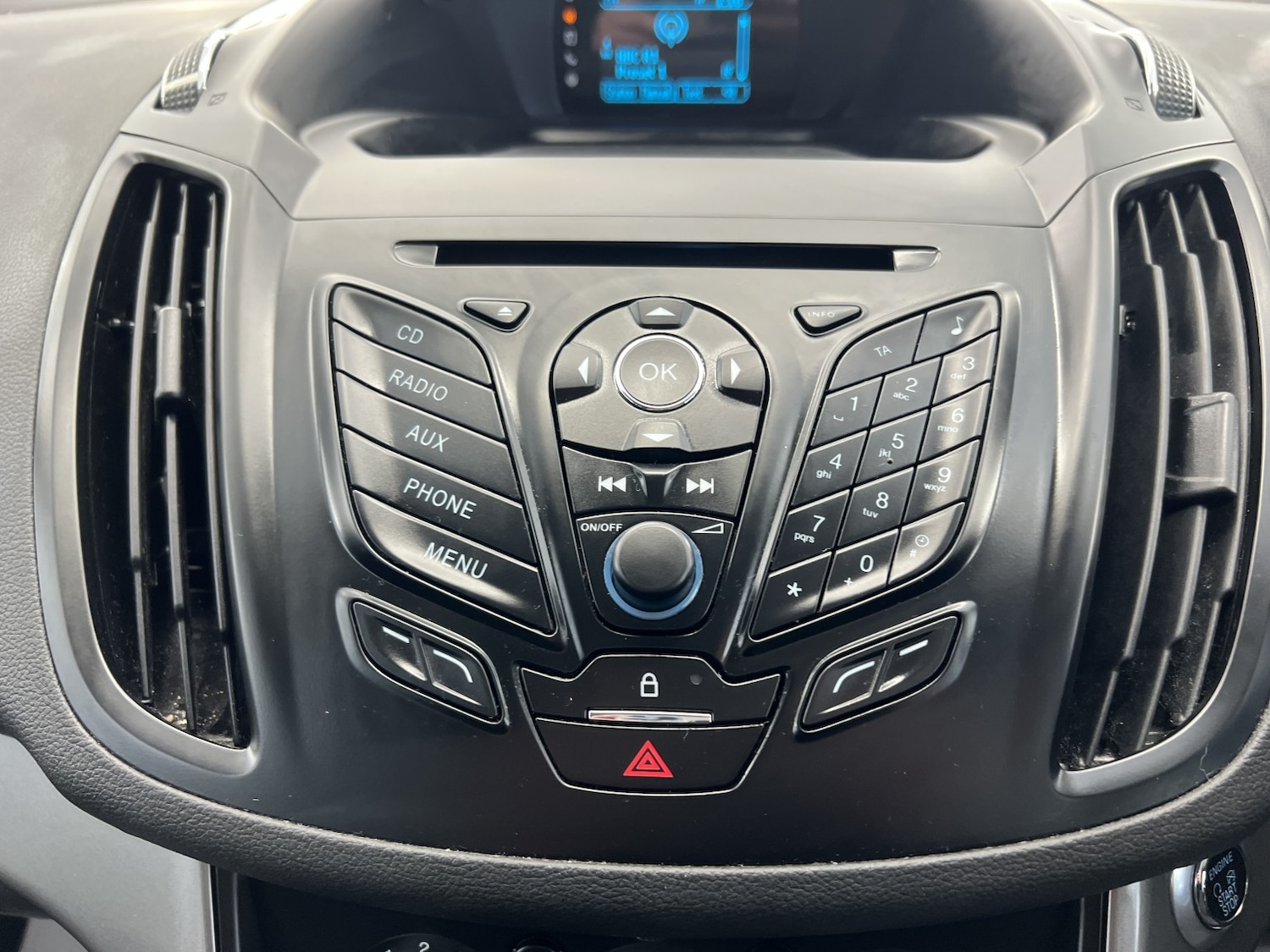 Used Ford Kuga 2015 for sale - 78070552: Photo 42